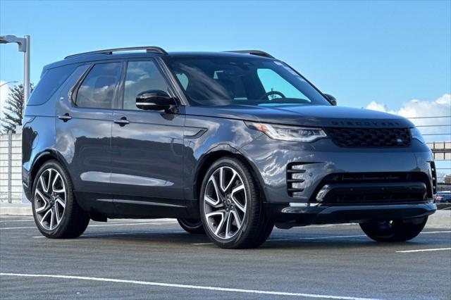 new 2025 Land Rover Discovery car, priced at $77,618