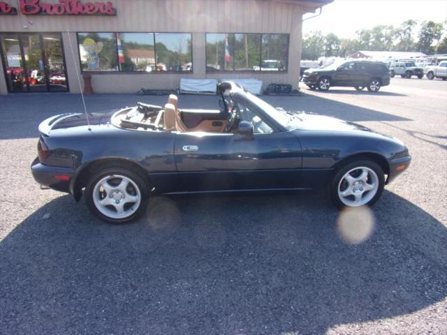 used 1997 Mazda MX-5 Miata car, priced at $14,998