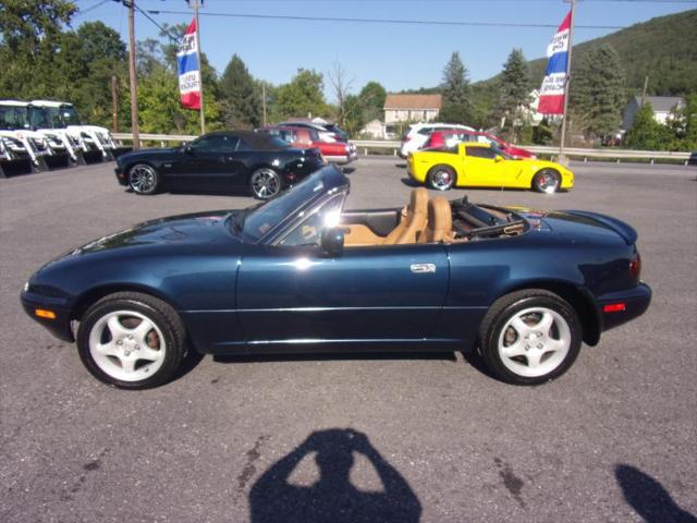 used 1997 Mazda MX-5 Miata car, priced at $14,998