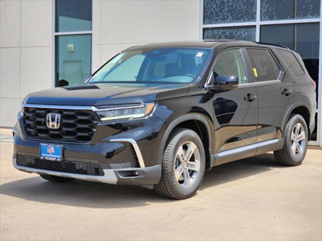 new 2025 Honda Pilot car, priced at $46,695