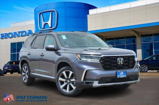 new 2025 Honda Pilot car, priced at $50,695