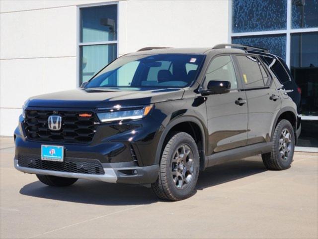 new 2025 Honda Pilot car, priced at $50,495