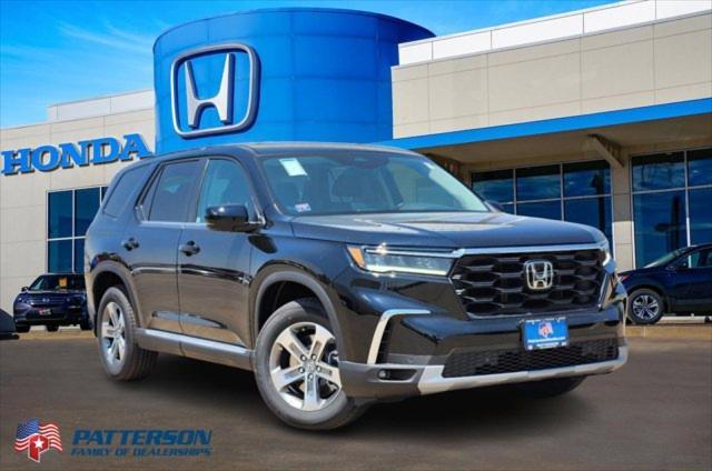 new 2025 Honda Pilot car, priced at $46,695