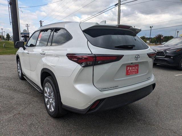 new 2024 Toyota Highlander car, priced at $50,721