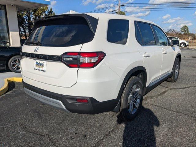 new 2025 Honda Pilot car, priced at $47,450