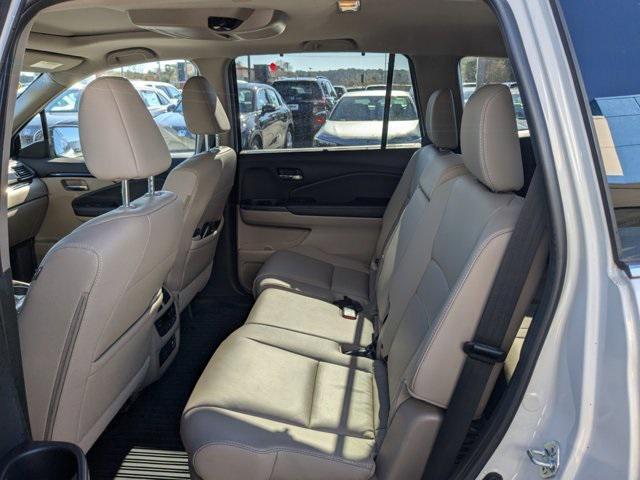 used 2022 Honda Pilot car, priced at $33,997