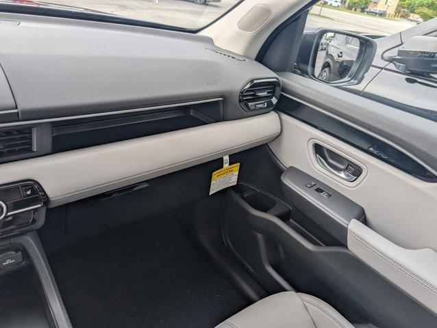 new 2025 Honda Pilot car