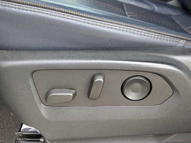 used 2022 Chevrolet Silverado 1500 car, priced at $43,734