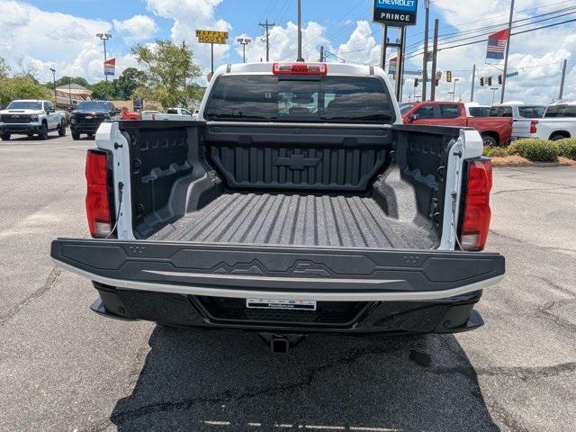 new 2025 Chevrolet Colorado car, priced at $48,575