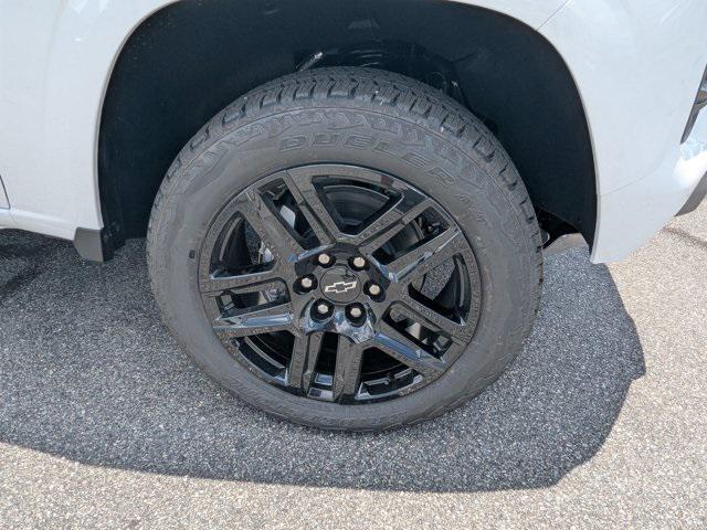 new 2025 Chevrolet Colorado car, priced at $48,575