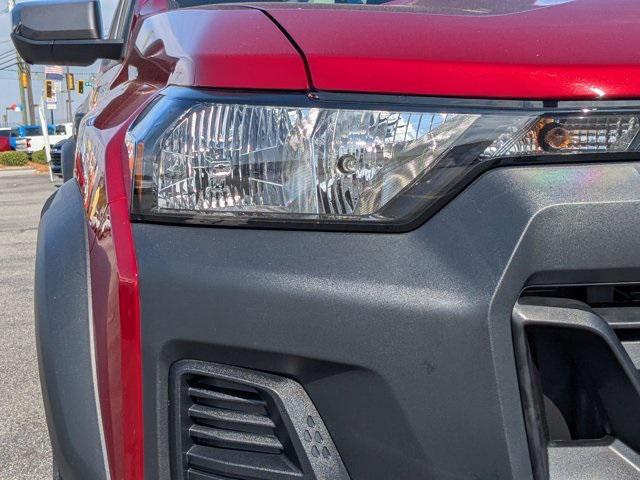 new 2025 Chevrolet Colorado car