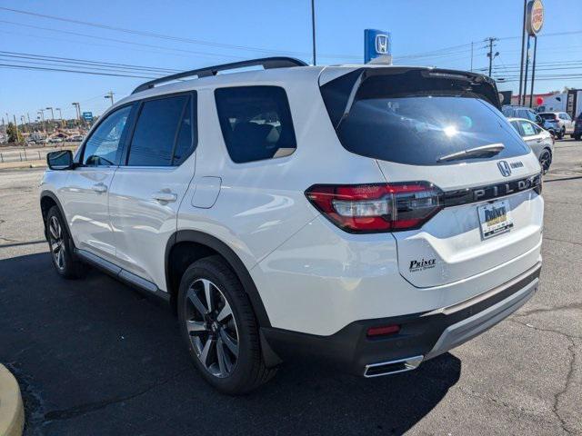 new 2025 Honda Pilot car, priced at $49,350