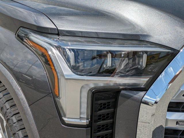 new 2025 Toyota Tundra Hybrid car