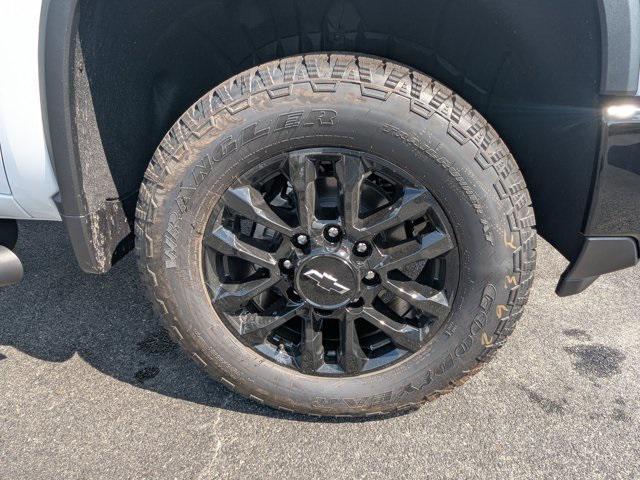 new 2025 Chevrolet Silverado 2500 car