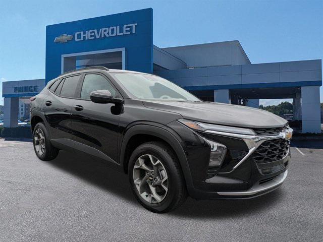 new 2025 Chevrolet Trax car, priced at $25,385