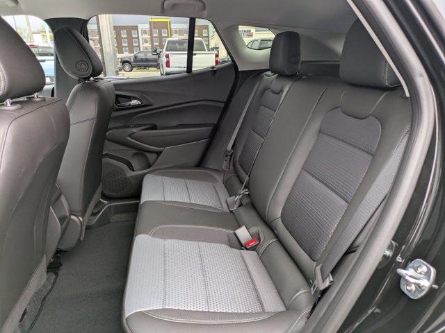 new 2025 Chevrolet Trax car, priced at $25,385