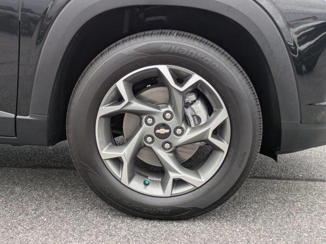 new 2025 Chevrolet Trax car, priced at $25,385