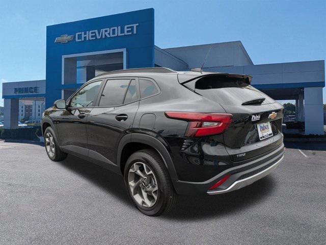 new 2025 Chevrolet Trax car, priced at $25,385