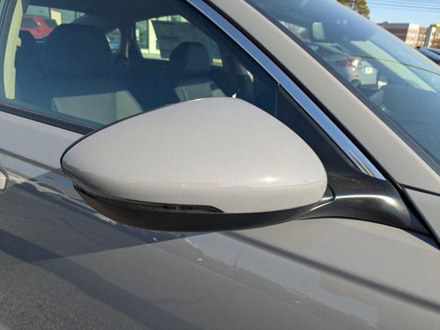 new 2025 Honda Accord Hybrid car