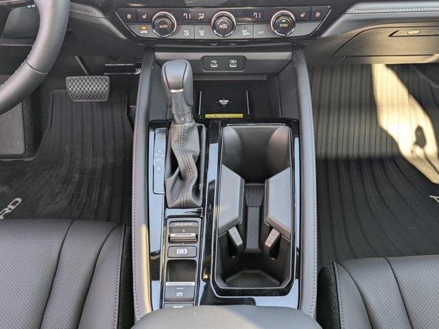 new 2025 Honda Accord Hybrid car