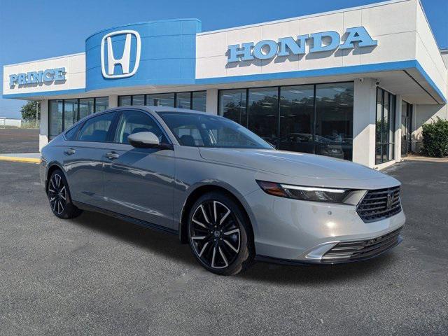 new 2025 Honda Accord Hybrid car