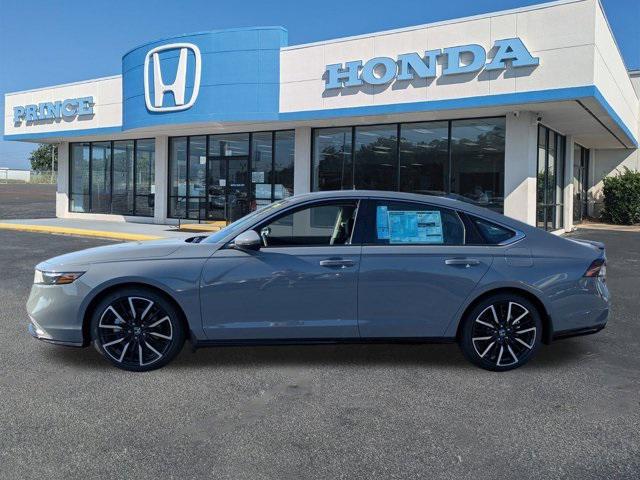 new 2025 Honda Accord Hybrid car