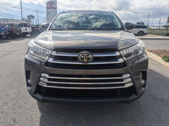 used 2018 Toyota Highlander car, priced at $27,994