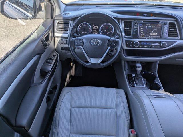 used 2019 Toyota Highlander car, priced at $22,831