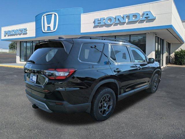 new 2025 Honda Pilot car