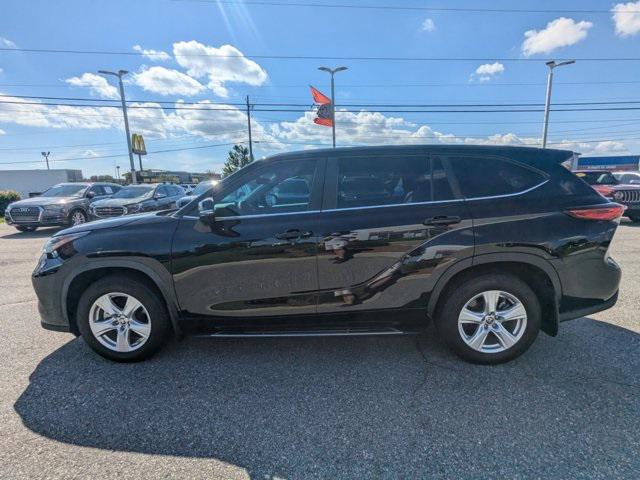 used 2023 Toyota Highlander car, priced at $35,955