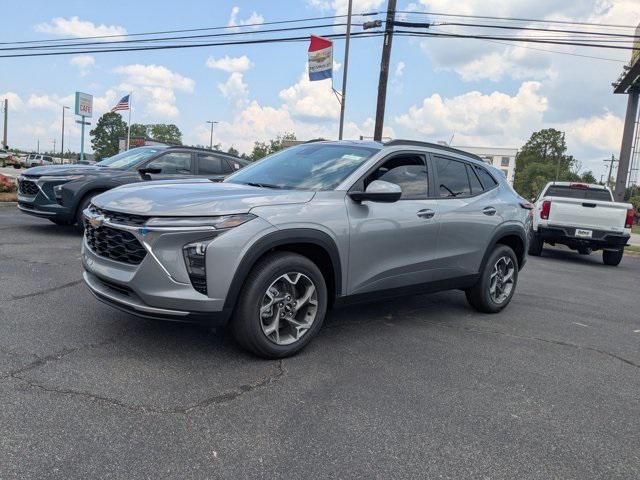 new 2025 Chevrolet Trax car, priced at $25,025