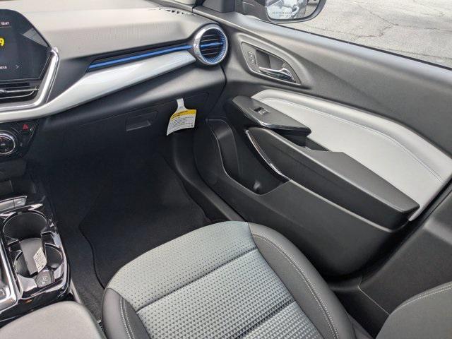 new 2025 Chevrolet Trax car, priced at $25,025