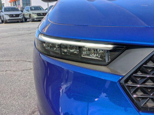 new 2025 Honda Accord Hybrid car