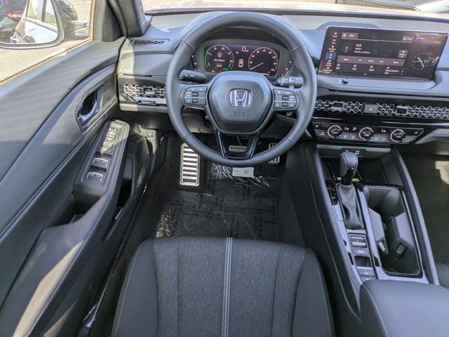 new 2025 Honda Accord Hybrid car