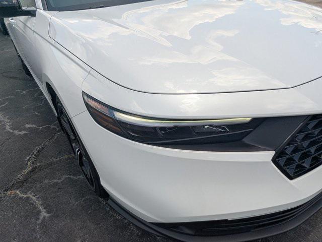 new 2025 Honda Accord Hybrid car