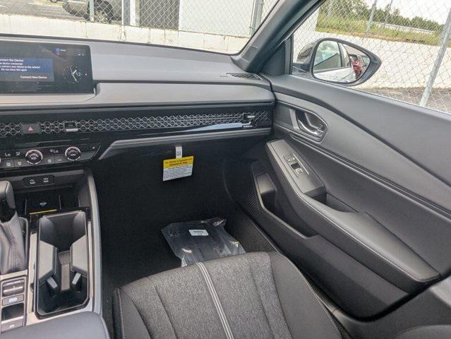 new 2025 Honda Accord Hybrid car