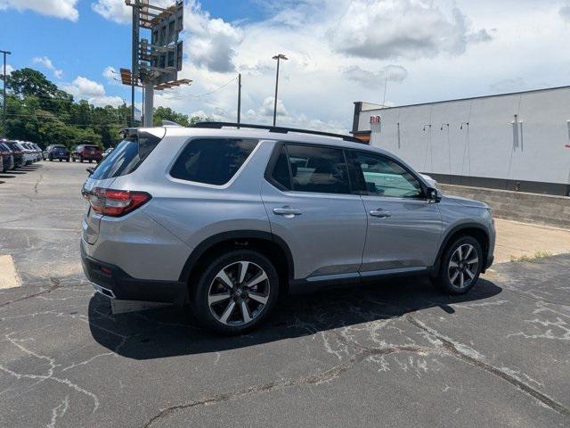 new 2025 Honda Pilot car