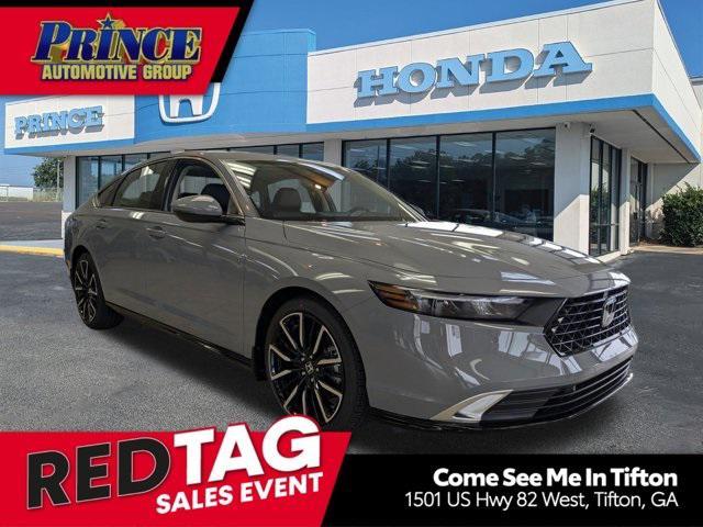 new 2025 Honda Accord Hybrid car