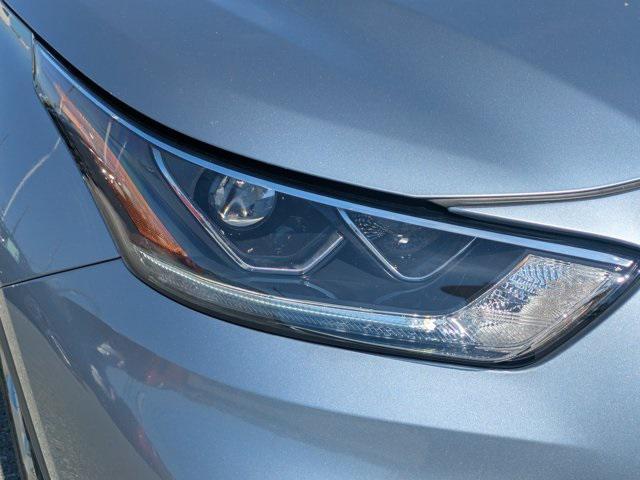 used 2021 Toyota Highlander car, priced at $35,981