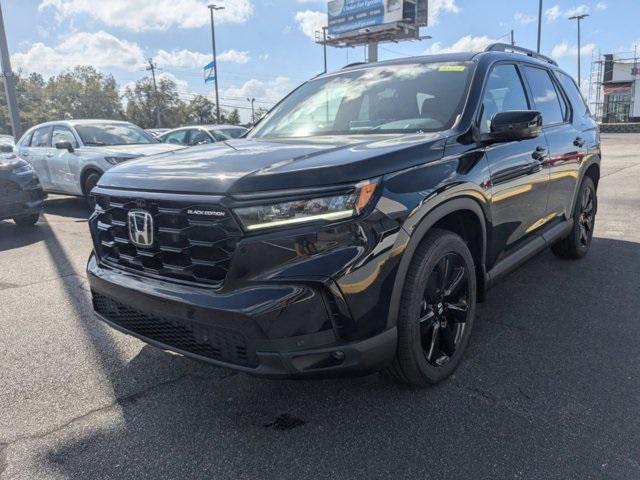 new 2025 Honda Pilot car, priced at $55,975