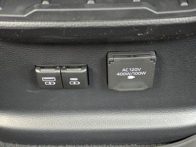 new 2025 Toyota Tundra Hybrid car