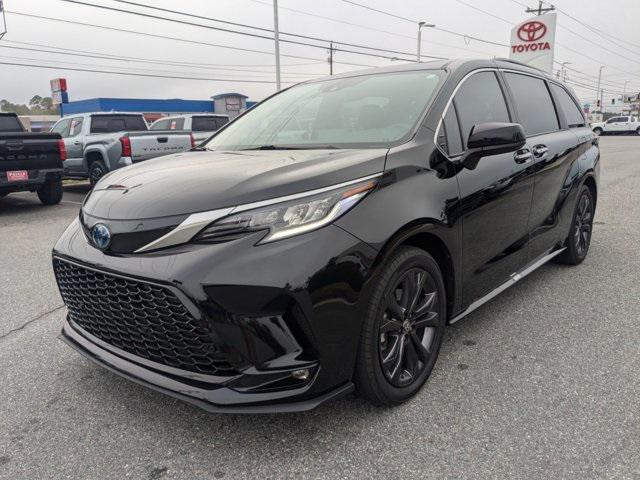 used 2022 Toyota Sienna car, priced at $42,962