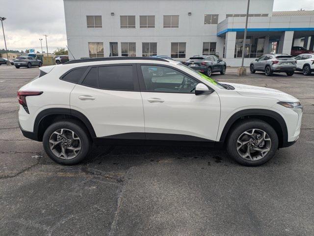 new 2025 Chevrolet Trax car, priced at $24,645