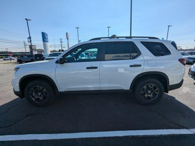 new 2025 Honda Pilot car, priced at $51,250