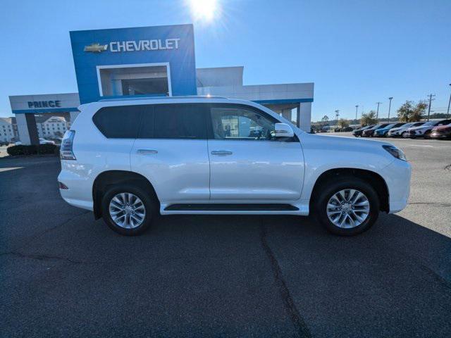 used 2022 Lexus GX 460 car, priced at $54,868