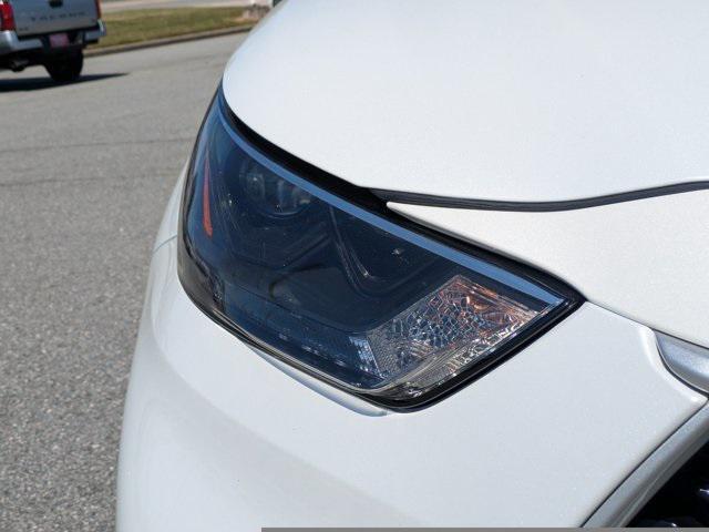 used 2022 Toyota Highlander car, priced at $28,987
