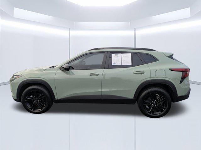used 2025 Chevrolet Trax car, priced at $26,674