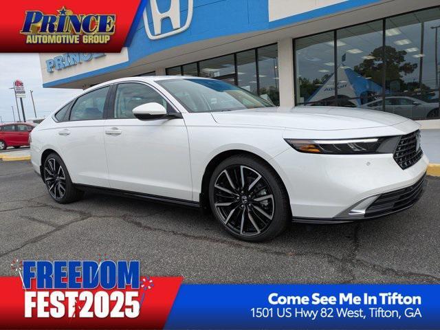 new 2025 Honda Accord Hybrid car