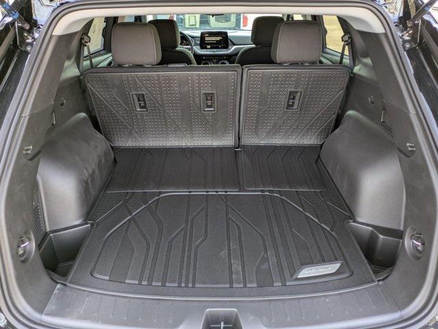 new 2025 Chevrolet Blazer car, priced at $37,845
