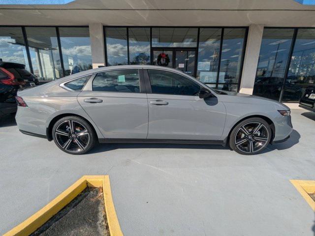 new 2025 Honda Accord Hybrid car, priced at $35,205